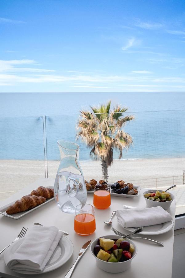 Costa d'Orlando Seaside Hotel Capo dʼOrlando Exterior foto