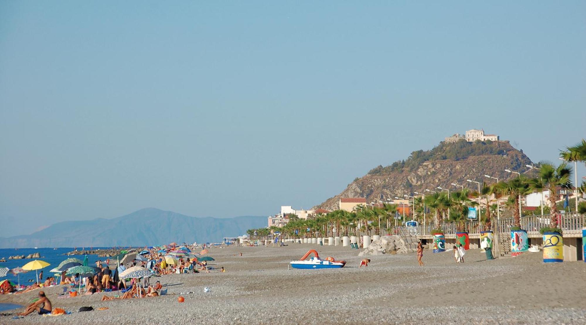 Costa d'Orlando Seaside Hotel Capo dʼOrlando Exterior foto